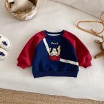【73-120】 キャラクター 刺繍 あったか トレーナー - 画像 (5)