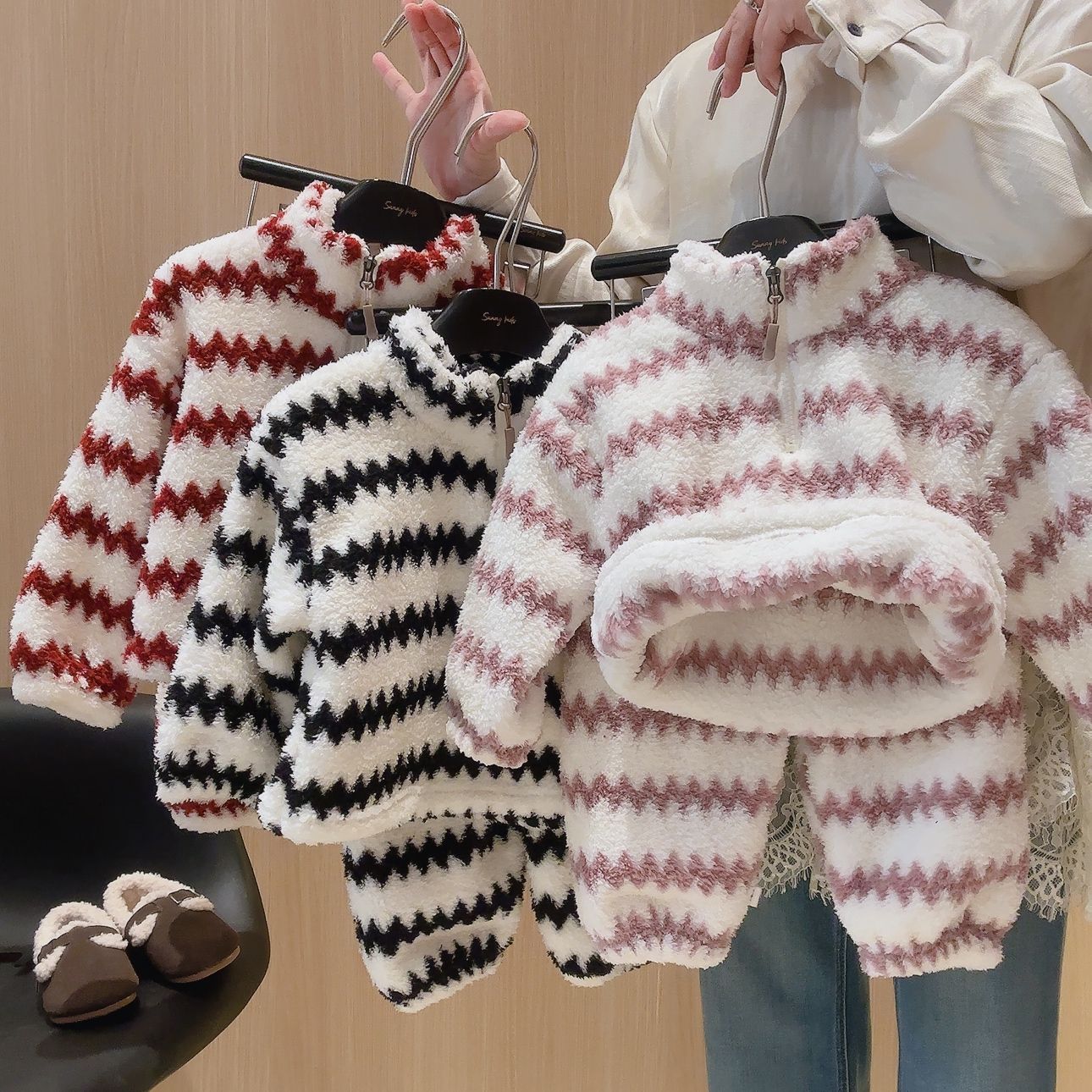 【80-160】ボーダー柄 もこもこ スタンドネック ルームウェア - 画像 (5)