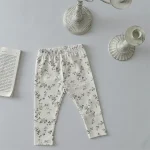 【66-90】花柄 帽子付き ロンパース + ボトムス - 画像 (5)
