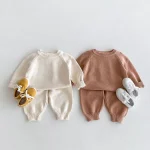 【80-130】 シンプルデザイン ニットトップス or ボトムス - 画像 (2)