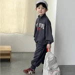 【80-130】 英字 ハーフジッパー セットアップ - 画像 (7)
