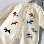 【66-90】 帽子付き 犬刺しゅう オールインワン - 画像 (5)