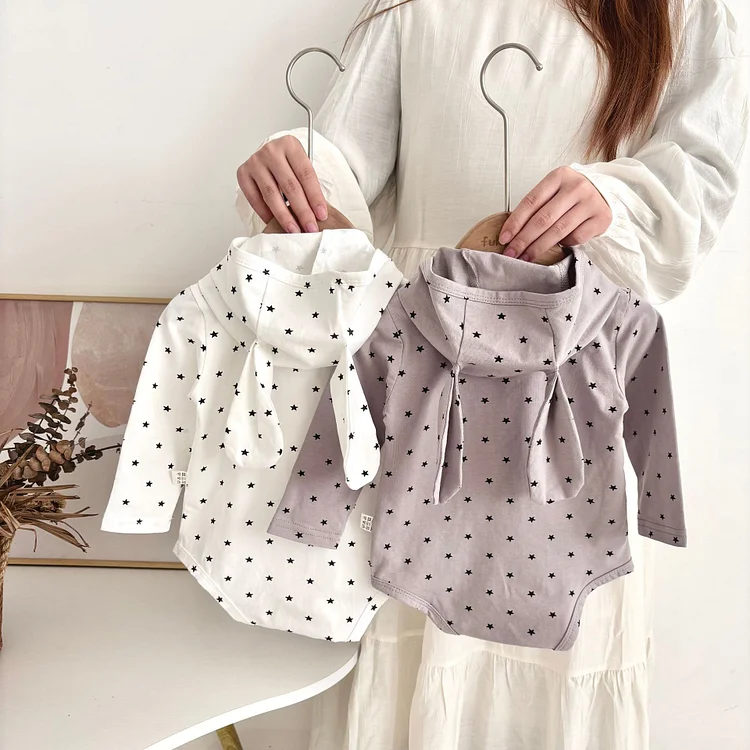 911330333802e303aab8fa50cde4b976_750x.webp 【66-90】 スター柄 ロンパース - 画像 (1)