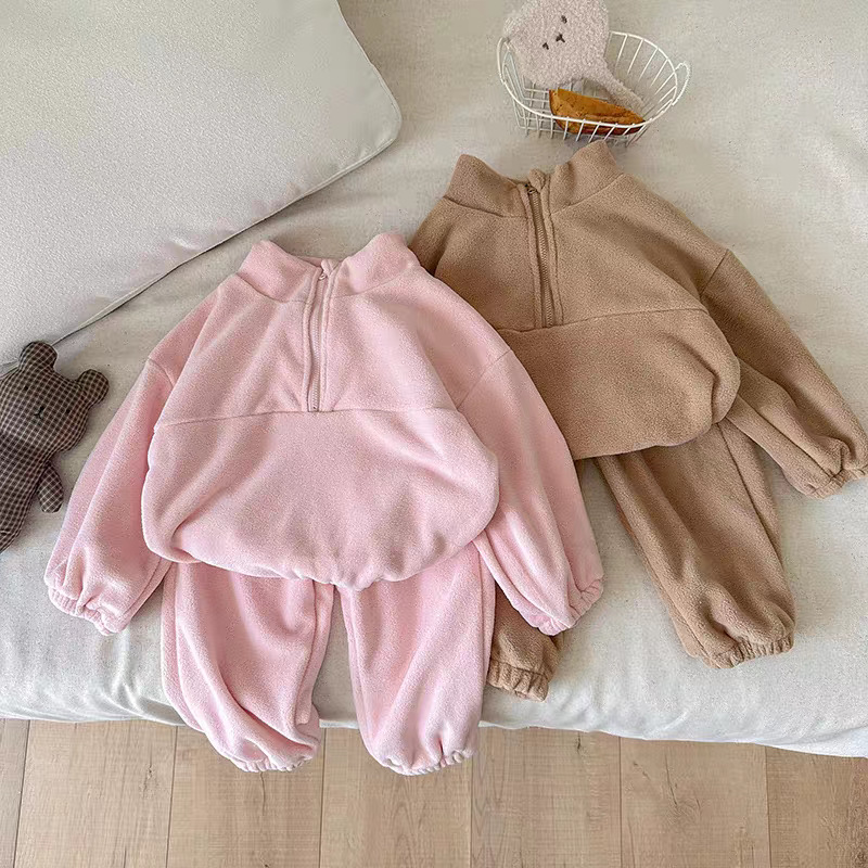 O1CN01J8zTnf1Fz9heObb4j_2206882550557-0-cib.jpg 【73-120】 あったか トップス+パンツ セットアップ - 画像 (1)