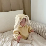 【66-90】 ウサギ耳 フード付き ボア ロンパース - 画像 (3)