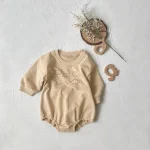 【66-90】 恐竜プリント ロンパース - 画像 (4)