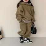 【80-140】英字 トップス フート付き カジュアル セットアップ - 画像 (2)
