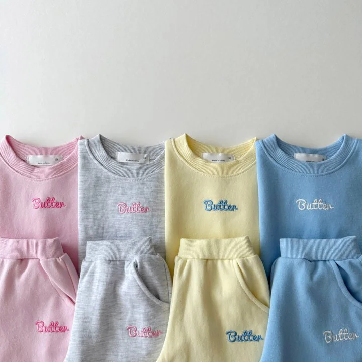 f5b3af5be10bbd929451d9ff663e1e7d_750x.webp 【80-130】 英字刺繡 セットアップ - 画像 (1)