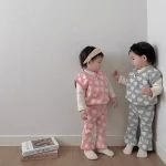【80-120】ハート ベスト + パンツ セットアップ - 画像 (8)