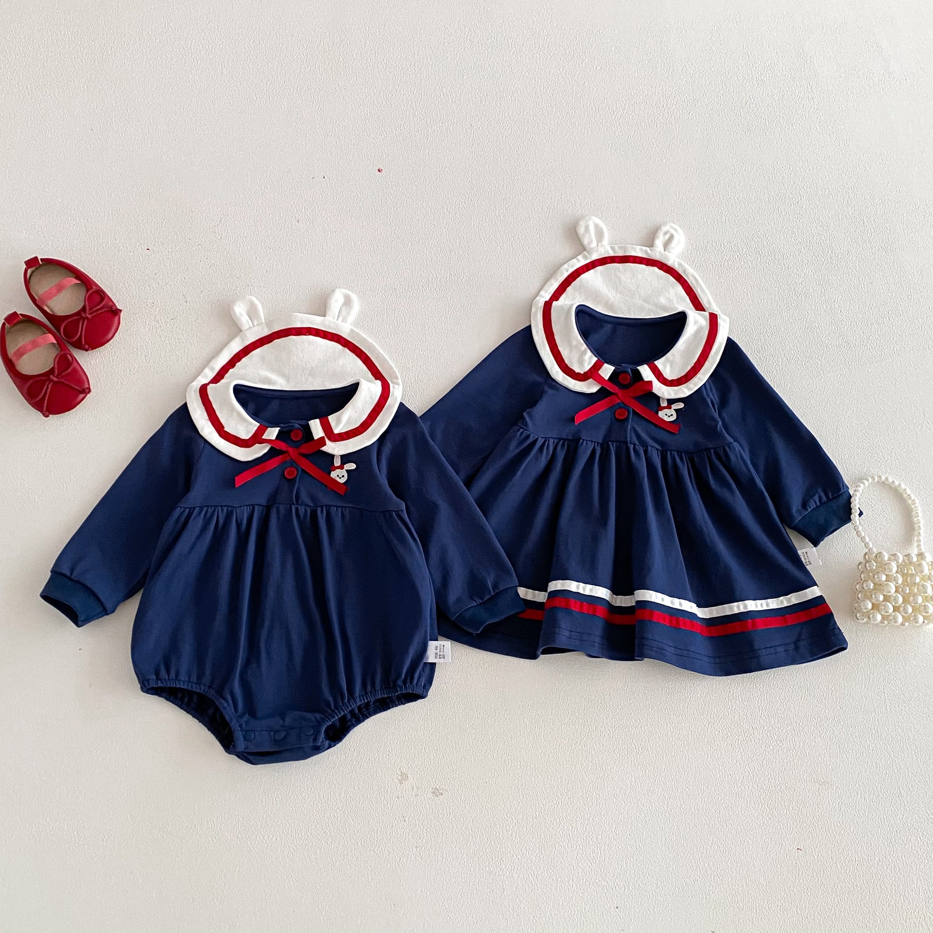 【66-100】姉妹お揃いコーデ ウサギ柄 セーラー風 ロンパース/ワンピース - 画像 (4)