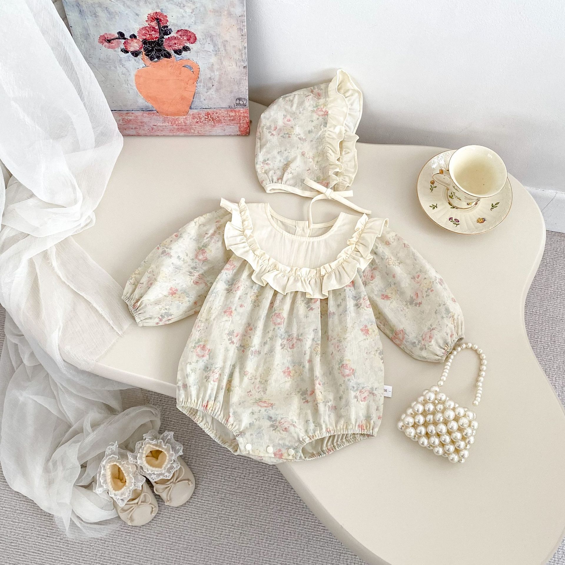 【66-90cm】ベビー ロンパース レトロフラワー ガーリー