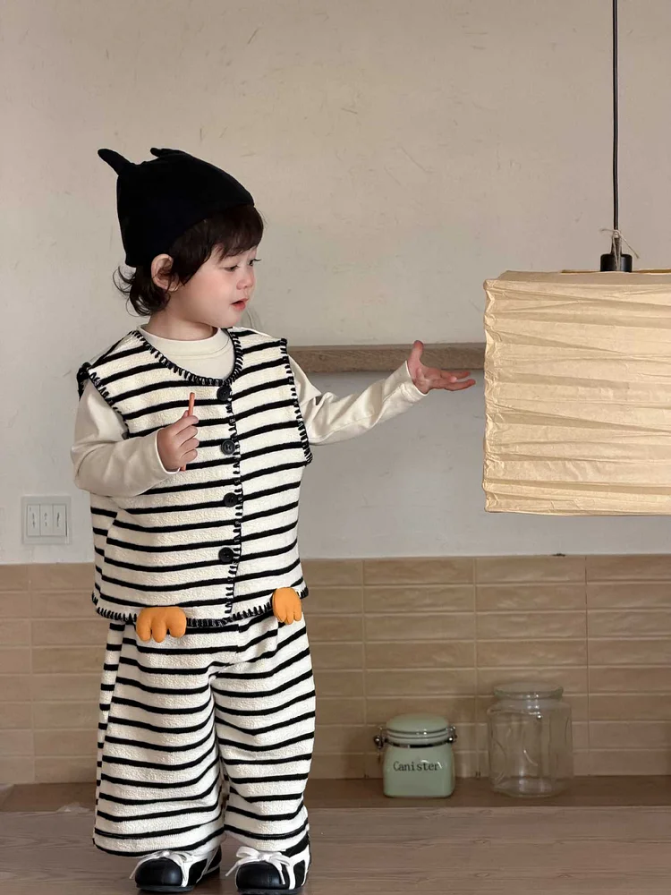 【73-110】セットアップ or インナー ペーギンデザイン 可愛い ベビー服 - 画像 (6)