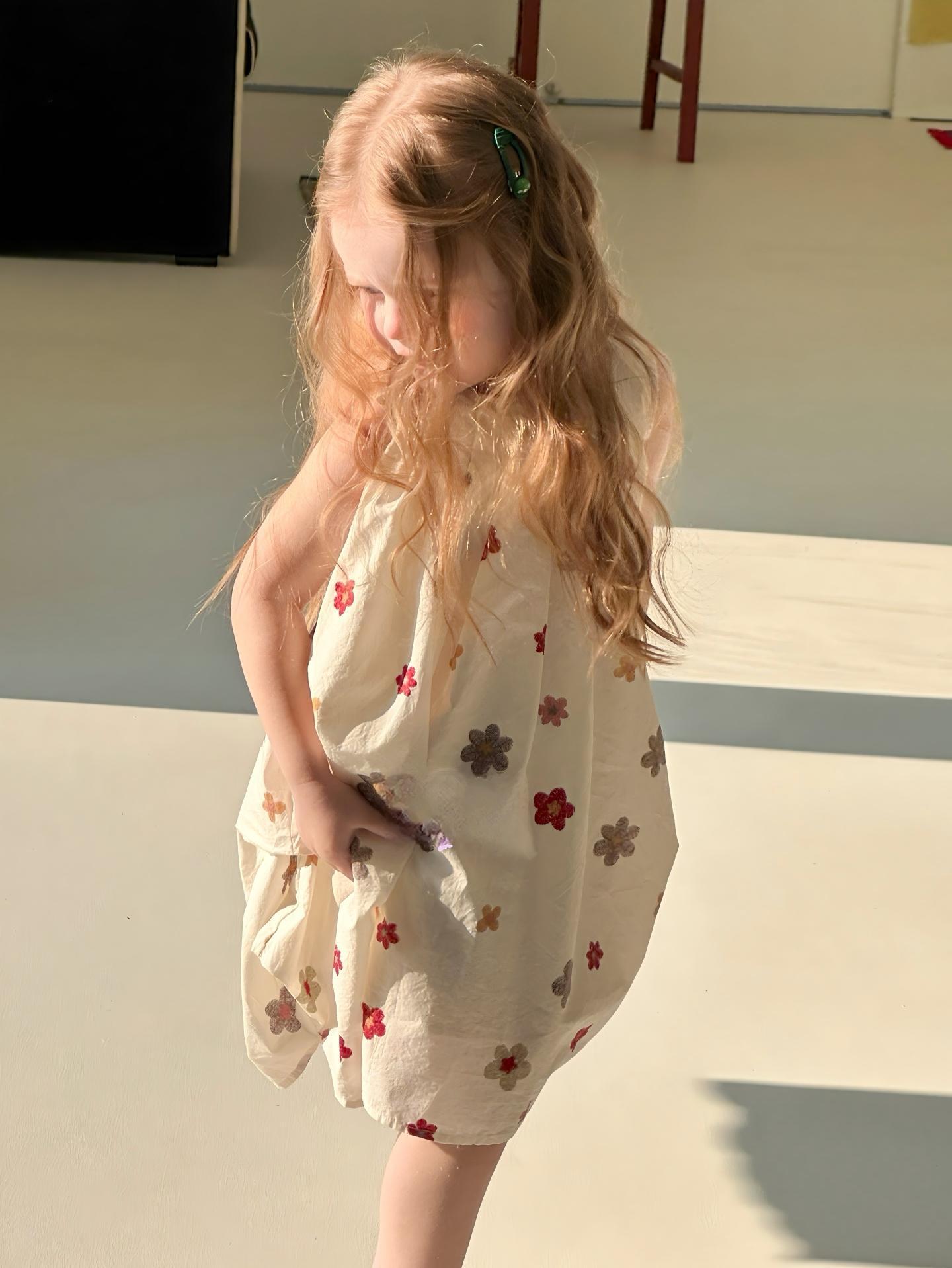【90-140】ワンピース 女の子 花柄 ノースリーブ お出かけに - 画像 (4)