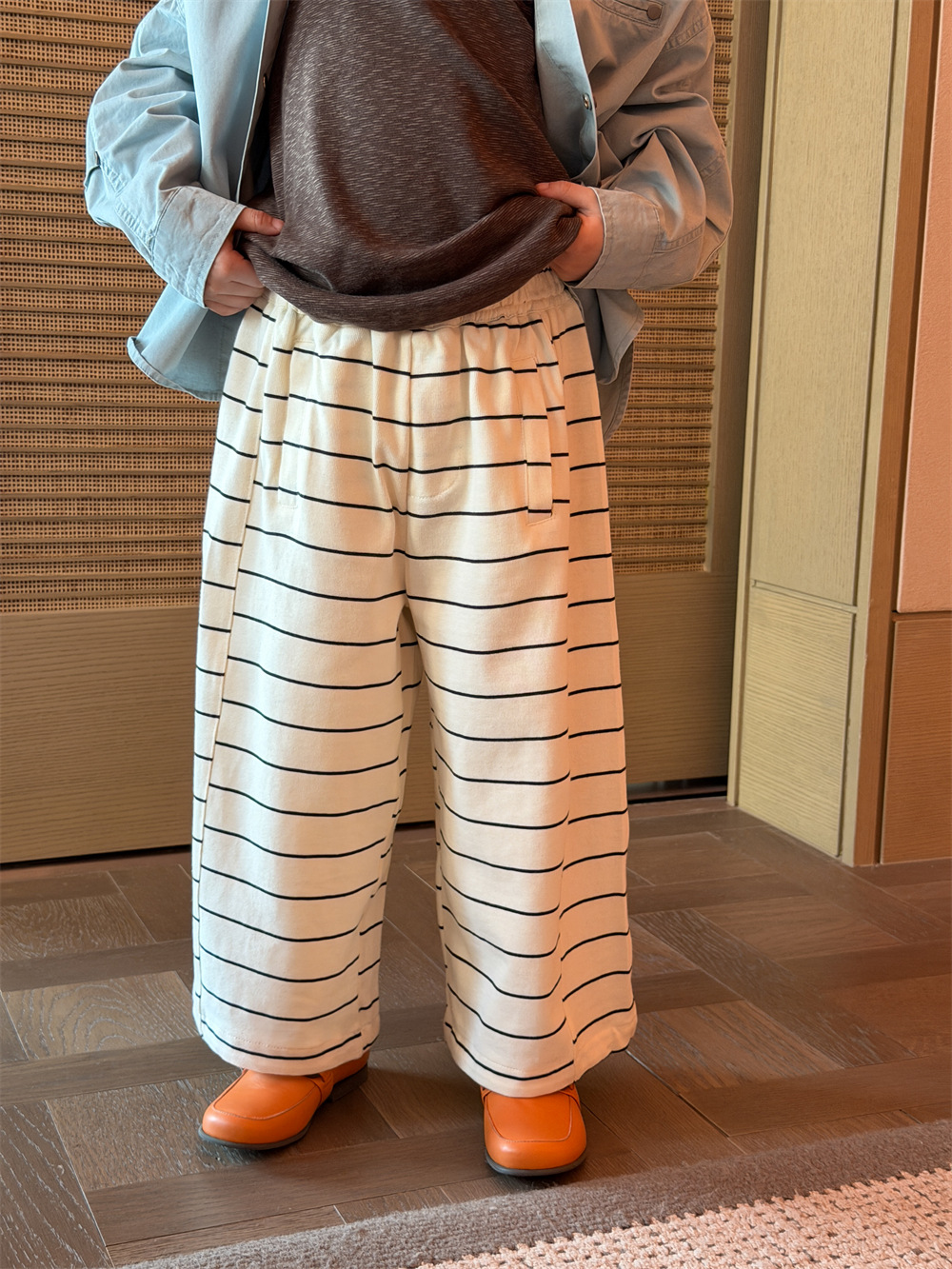 【90-150】カジュアルパンツ 男女兼用 ボーダー柄 ゆったり ワイドパンツ - 画像 (3)