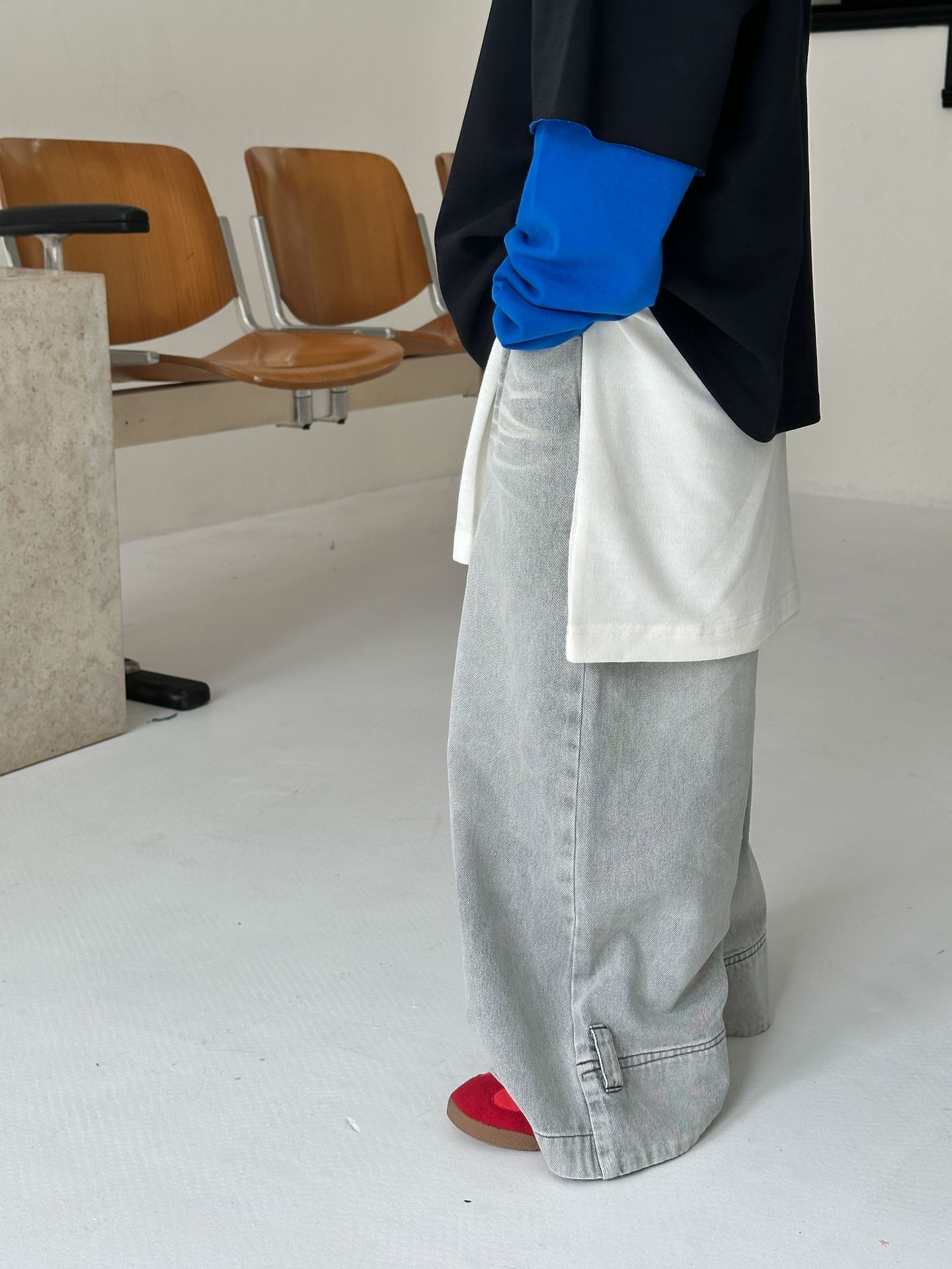 【90-150】デニムパンツ ストレート ゆったり ライトカラー サンドウォッシュ加工 カジュアル ロングパンツ - 画像 (4)