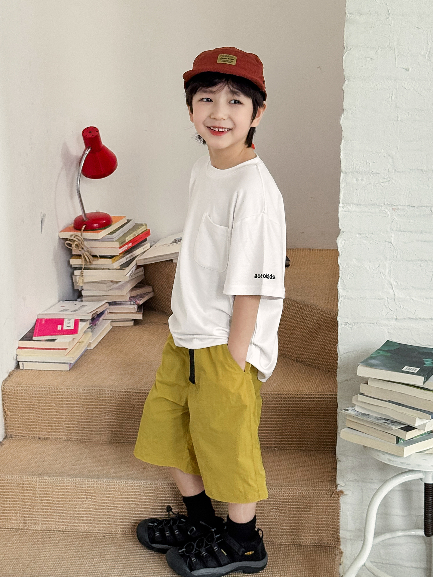 【90-150】半袖Tシャツ 男の子 ロゴ刺繍 ポケット付き クルーネック 薄手 カジュアル トップス - 画像 (3)