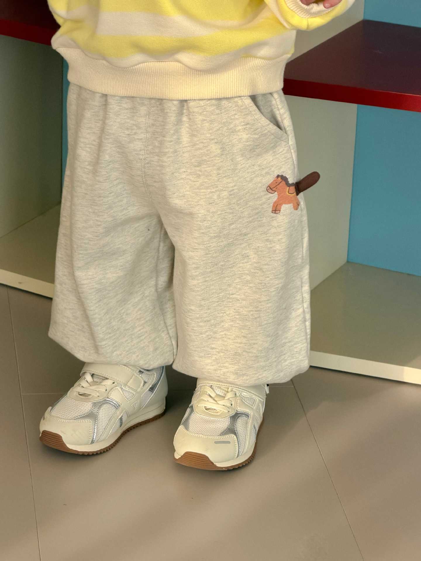 【73-110】ボーダー柄トレーナー&パンツ カジュアル 動きやすい - 画像 (10)