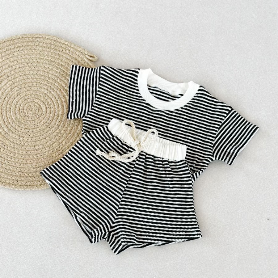 【73-120】ベビー服 セットアップ 半袖Tシャツ&ショートパンツ ボーダー柄 - 画像 (9)