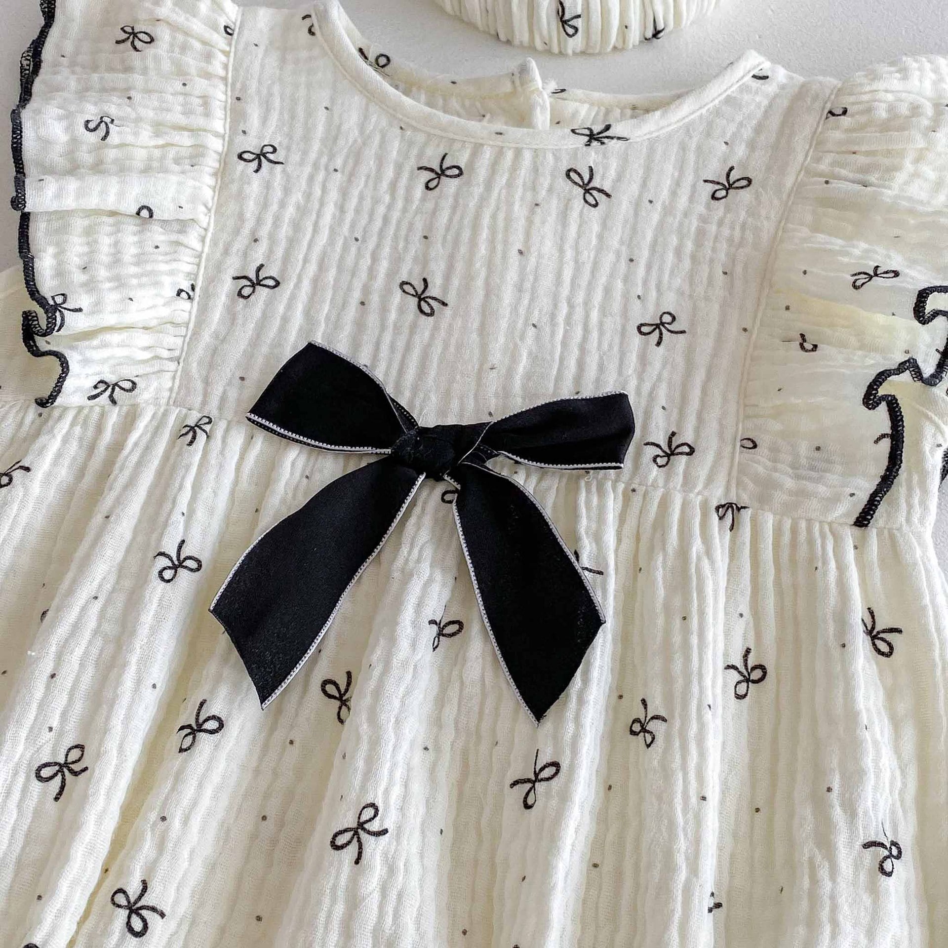 【66-90】ロンパース ブラック蝶結び フリル おしゃれ ベビー服 - 画像 (13)