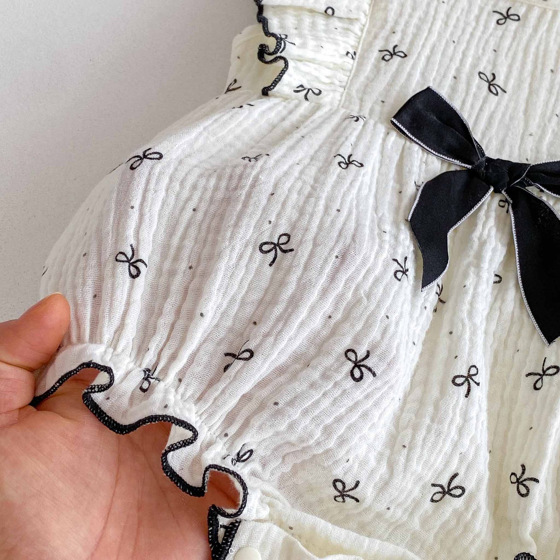 【66-90】ロンパース ブラック蝶結び フリル おしゃれ ベビー服 - 画像 (12)
