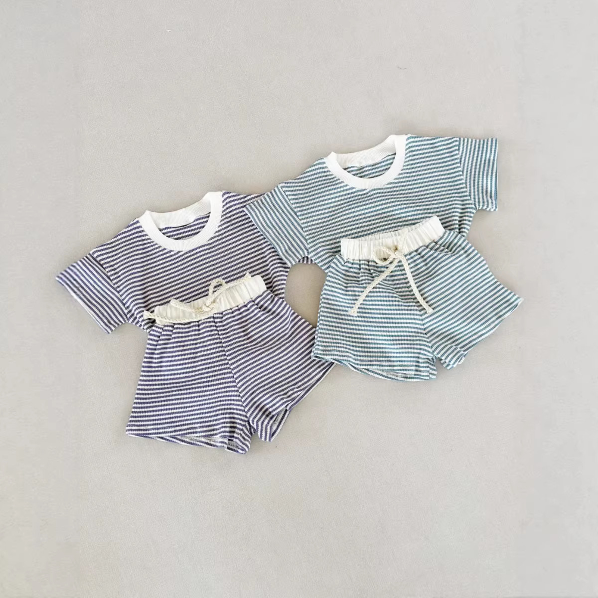 【73-120】ベビー服 セットアップ 半袖Tシャツ&ショートパンツ ボーダー柄 - 画像 (4)