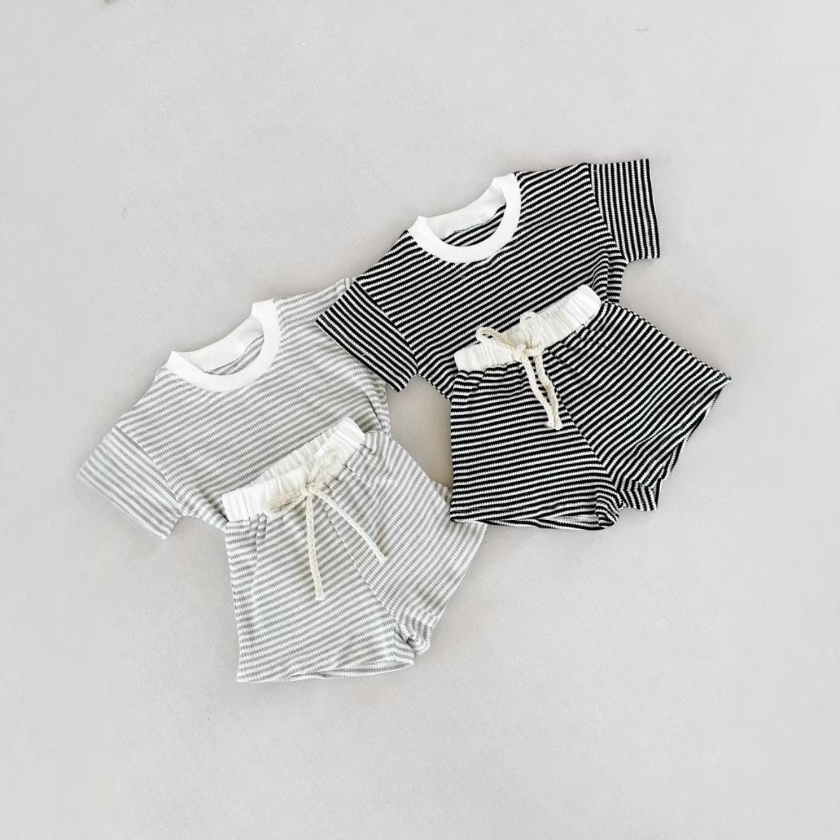 【73-120】ベビー服 セットアップ 半袖Tシャツ&ショートパンツ ボーダー柄 - 画像 (5)