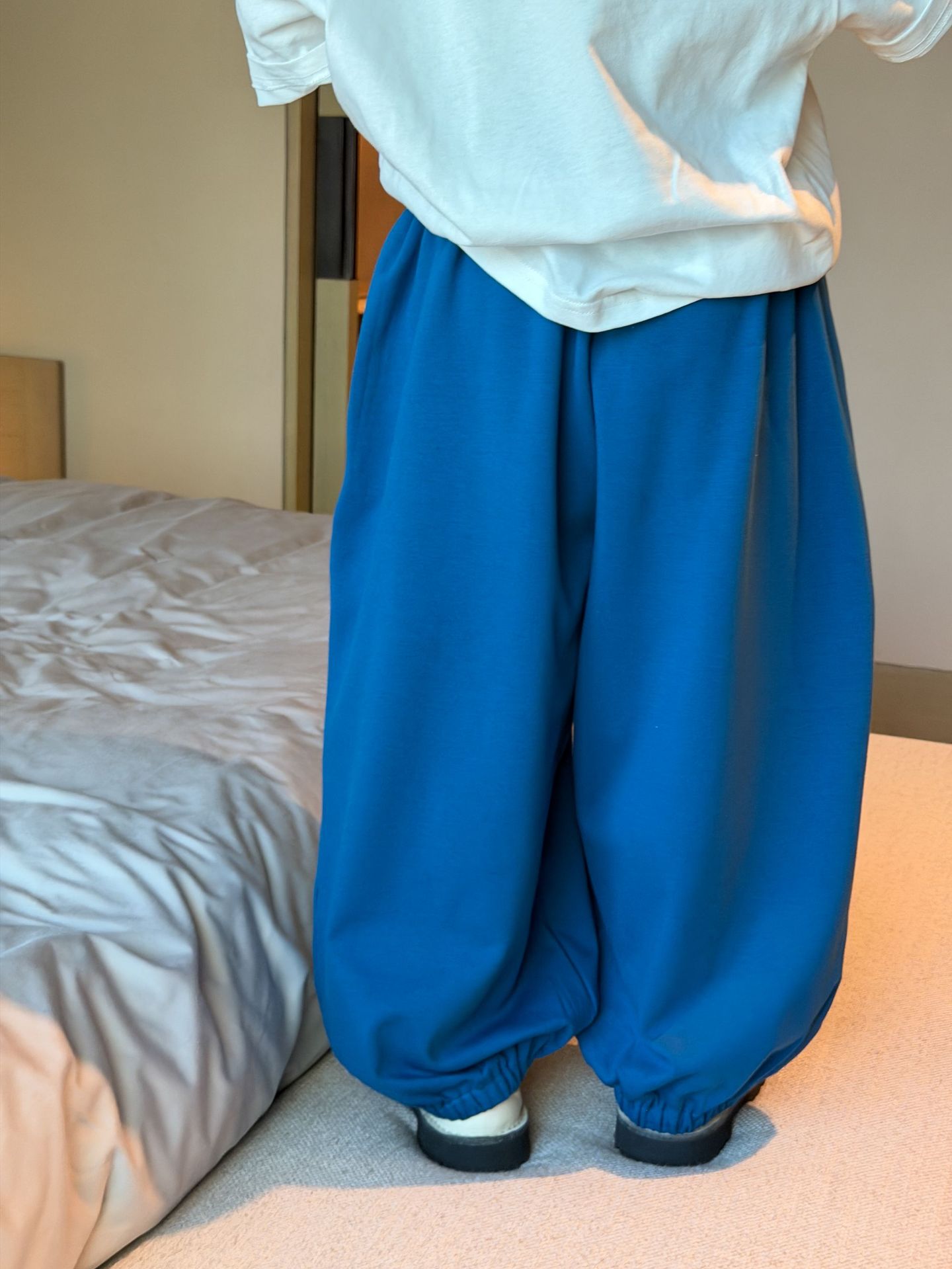 【90-150】バルーンパンツ キッズ 男女兼用 ゆったり 裾ゴム カジュアル ロングパンツ - 画像 (8)