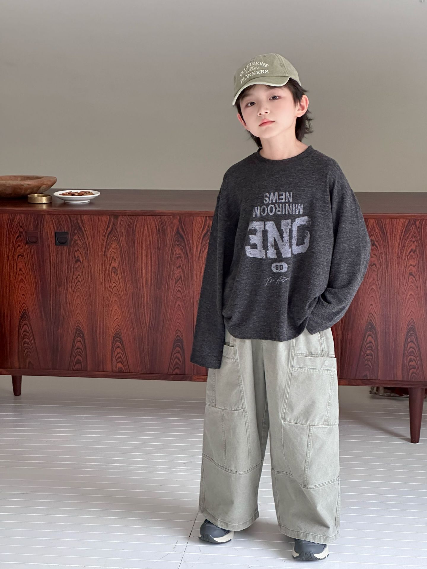 【90-150】長袖Tシャツ 男女兼用 プリント クルーネック 柔らかい カジュアル トップス - 画像 (9)
