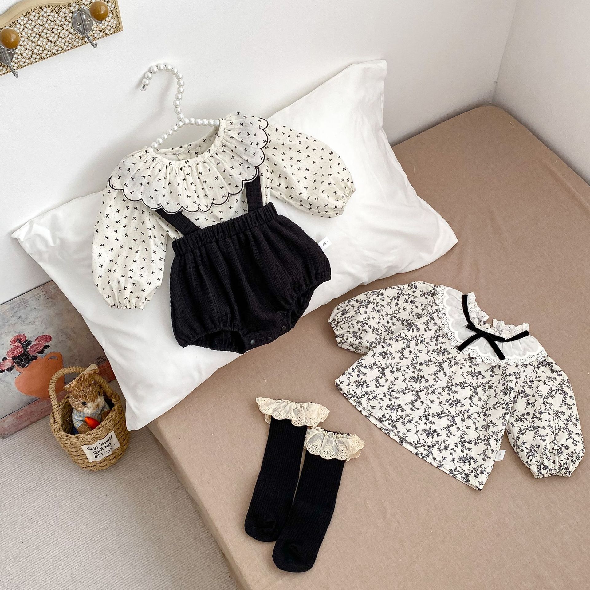 【66-100】花柄トップス&サロペットブルマ ベビー 写真映え - 画像 (3)