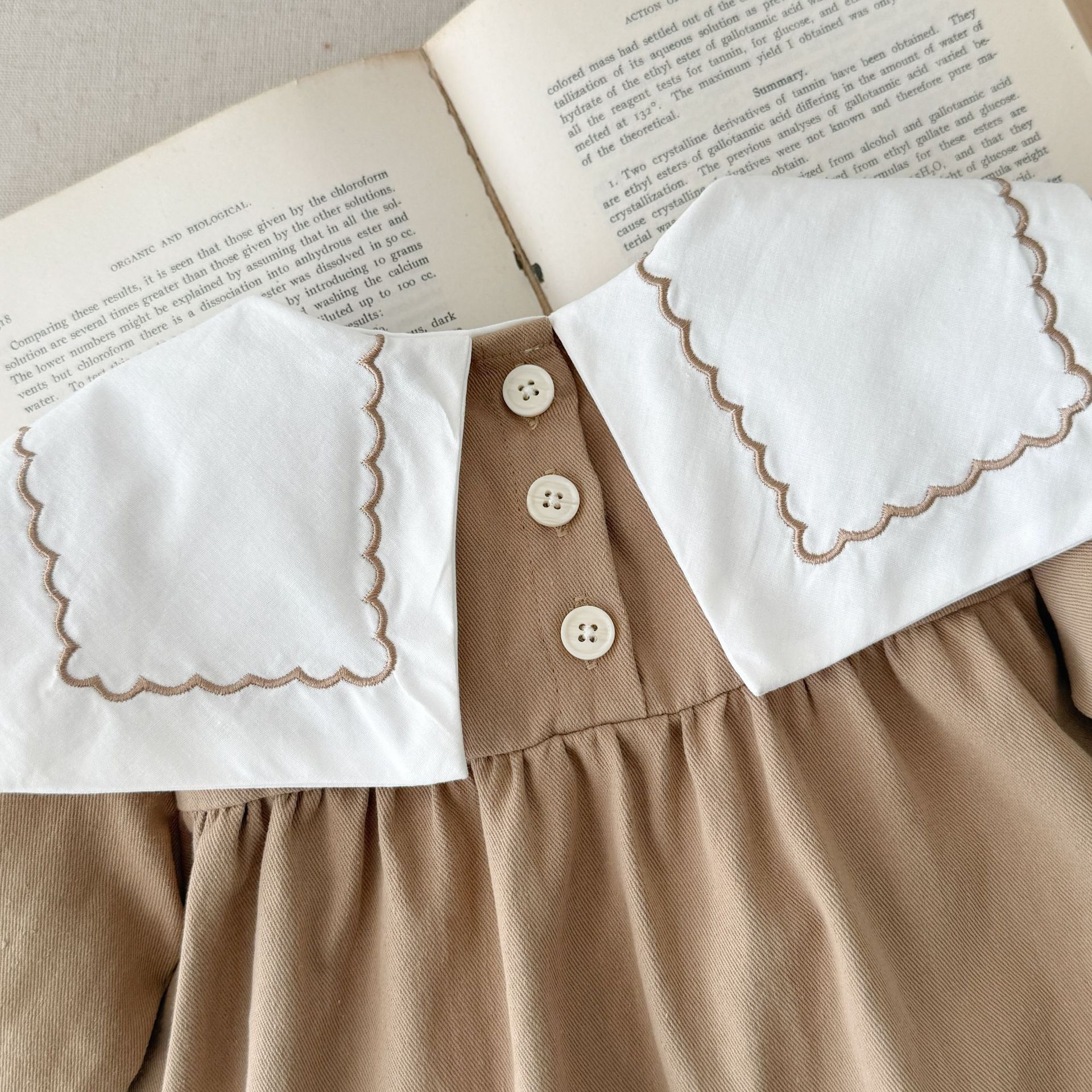 【73-120】長袖 ワンピース おしゃれ 刺繍 レトロ - 画像 (9)