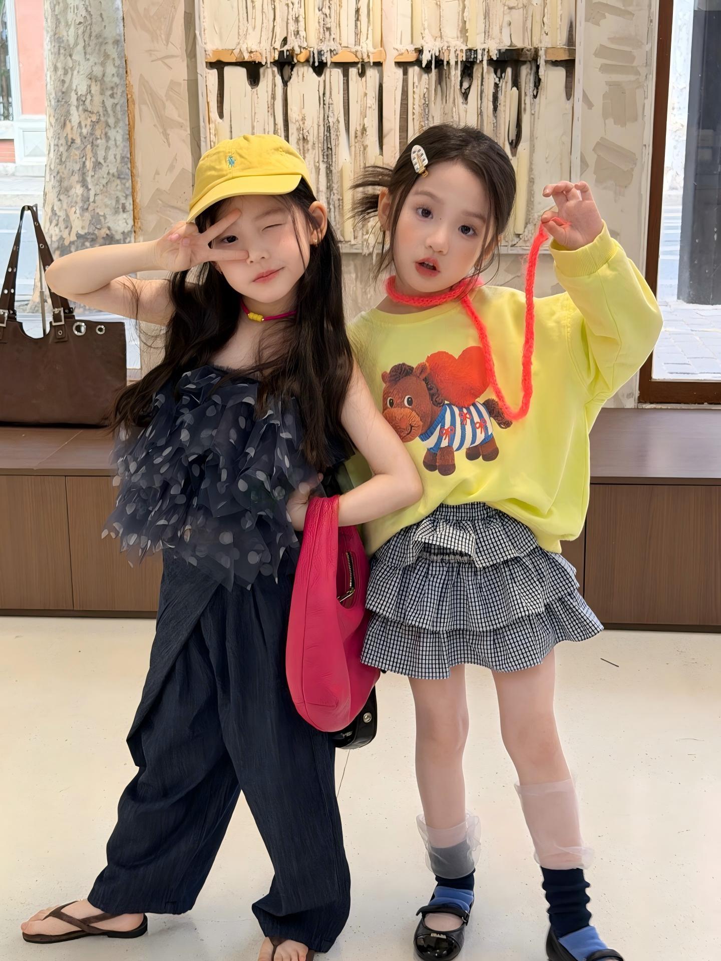 【90-140】トレーナー or ハーフパンツ 女の子 馬柄 プリント - 画像 (5)