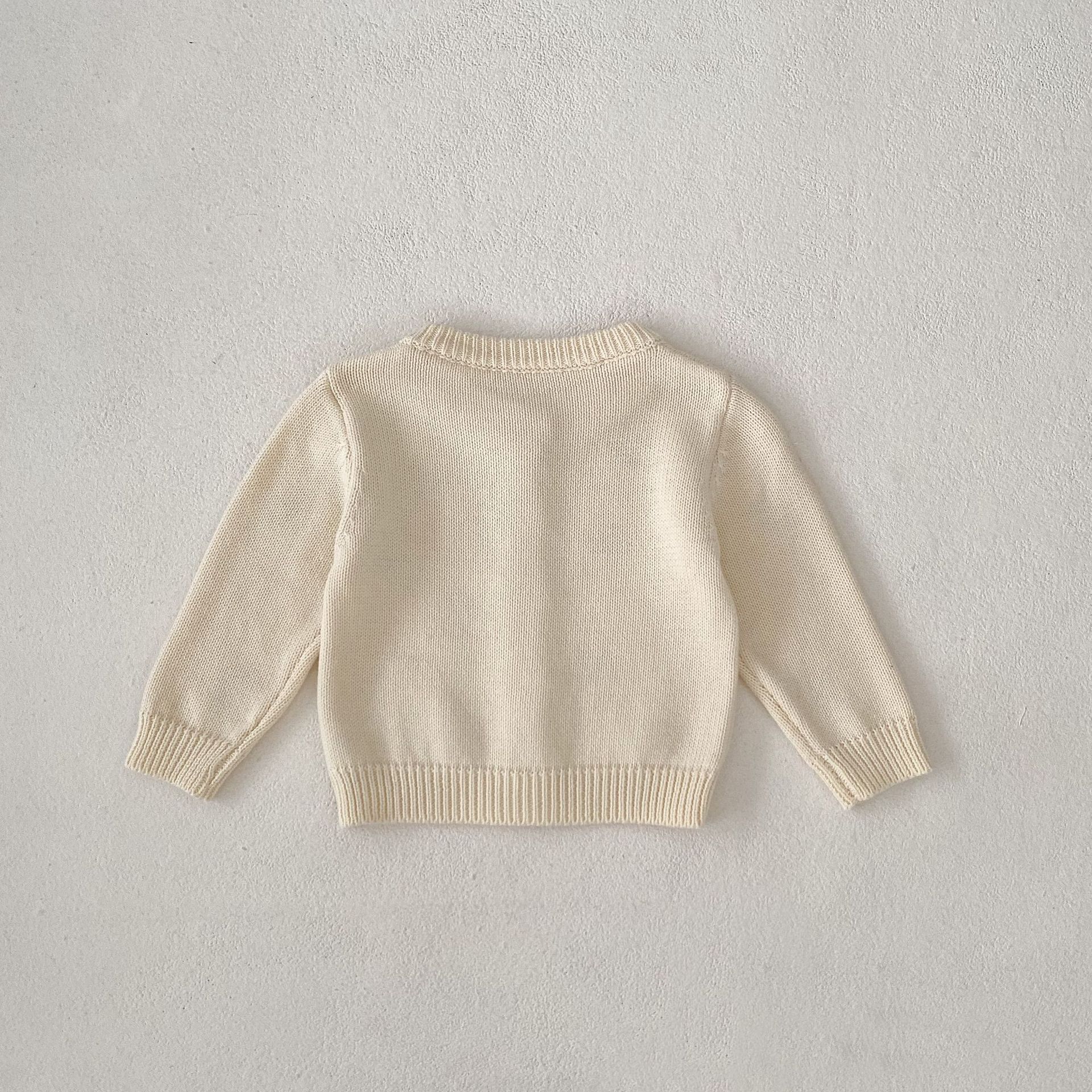 【66-100】ニット カーディガン チェリー柄 刺繍 - 画像 (6)