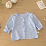 【73-100】セットアップ ブルーカーディガン＆花柄ブルマ おしゃれ ベビー服 - 画像 (6)