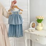 【73-120】デニムセットアップ ベビー 女の子 フラワー 刺繍 - 画像 (6)