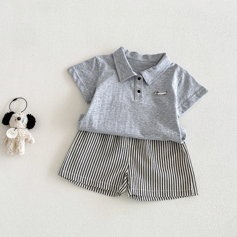 10_cd3c5336-4019-42bd-b9a7-da59f8756679.jpg 【73-100】Tシャツ or ショートパンツ ベビー 男の子 カートゥーンワッペン ストライプ - 画像 (1)