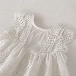 【66-90】ロンパース ベビー 女の子 アイレット 刺繍 - 画像 (9)