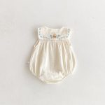 【66-90】ロンパース ベビー ノースリーブ くま刺繍 - 画像 (6)