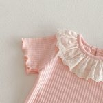 【66-90】二点セット 小花柄サロペットロンパース&レース襟Tシャツ - 画像 (8)
