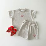 【90-150】セットアップloves me more肌触り良い - 画像 (3)