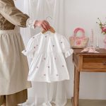 【66-110】ロンパースorワンピース フラワー柄 ホワイト 姉妹服 - 画像 (13)