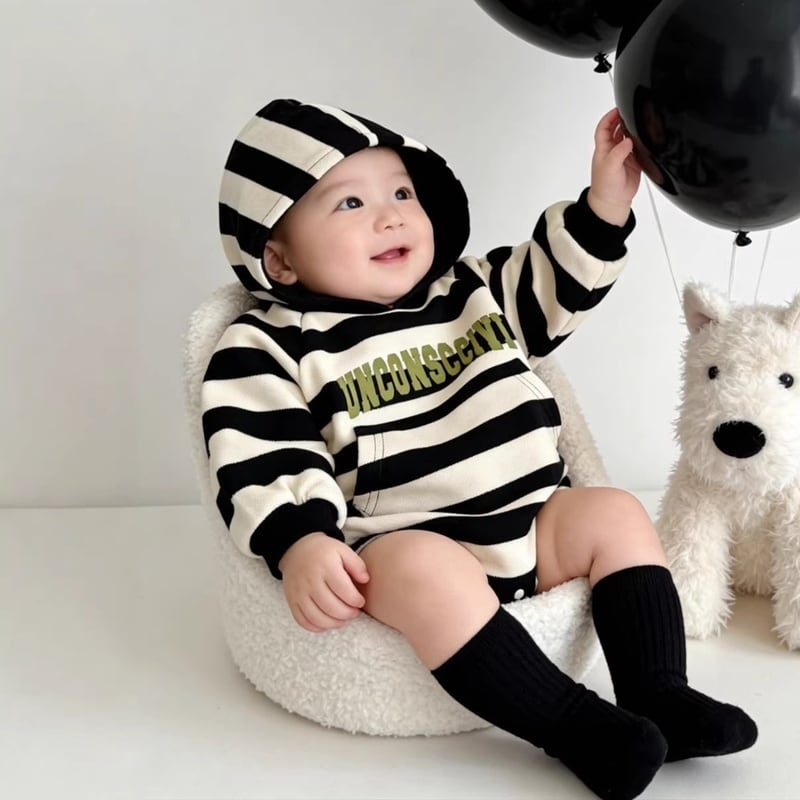 55031841bb55c47def6dbc06bdda136c.jpg 【66-90】ロンパース 帽子付き ボーダー 可愛い ベビー服 - 画像 (1)