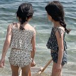 【90-140】水着 花模様 おしゃれ 上下セット