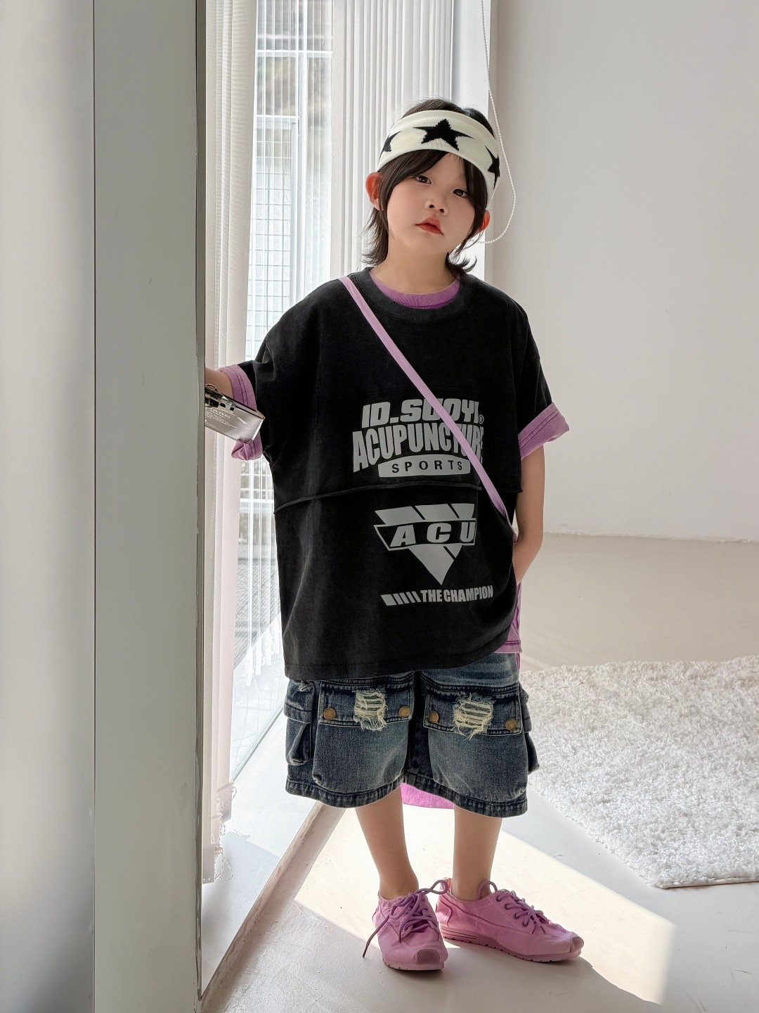 O1CN015WQzSR2JlehjGDuxp_2215104159462-0-cib.jpg 【100-150】Tシャツ ショートパンツ 配色 プリント カジュアル ダメージジーンズ - 画像 (1)