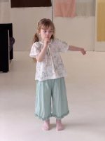 【90-140】シャツ 女の子 花柄 フリル 切り替え - 画像 (3)