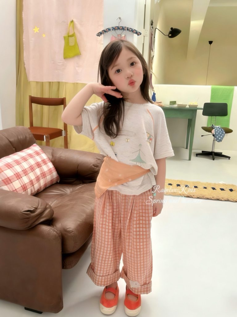 【90-150cm】半袖Ｔシャツ 女の子 ルーズ トレンド
