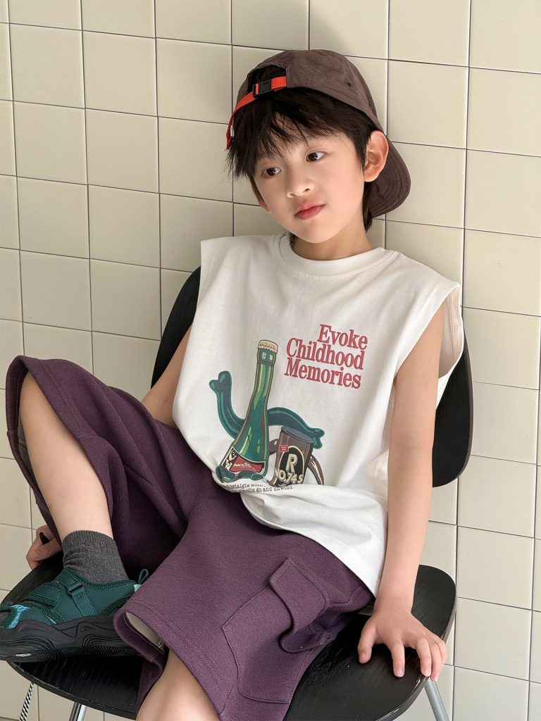 【100-160cm】ノースリーブTシャツ キッズ かわいいカートゥーン柄  動きやすさ抜群