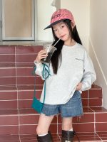 【100-170】長袖Ｔシャツ 女の子 ゆったり 英字プリント