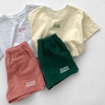 【80-130】セットアップ キッズ 半袖 Tシャツ+ショートパンツ 薄手 男女兼用 シンプル - 画像 (3)