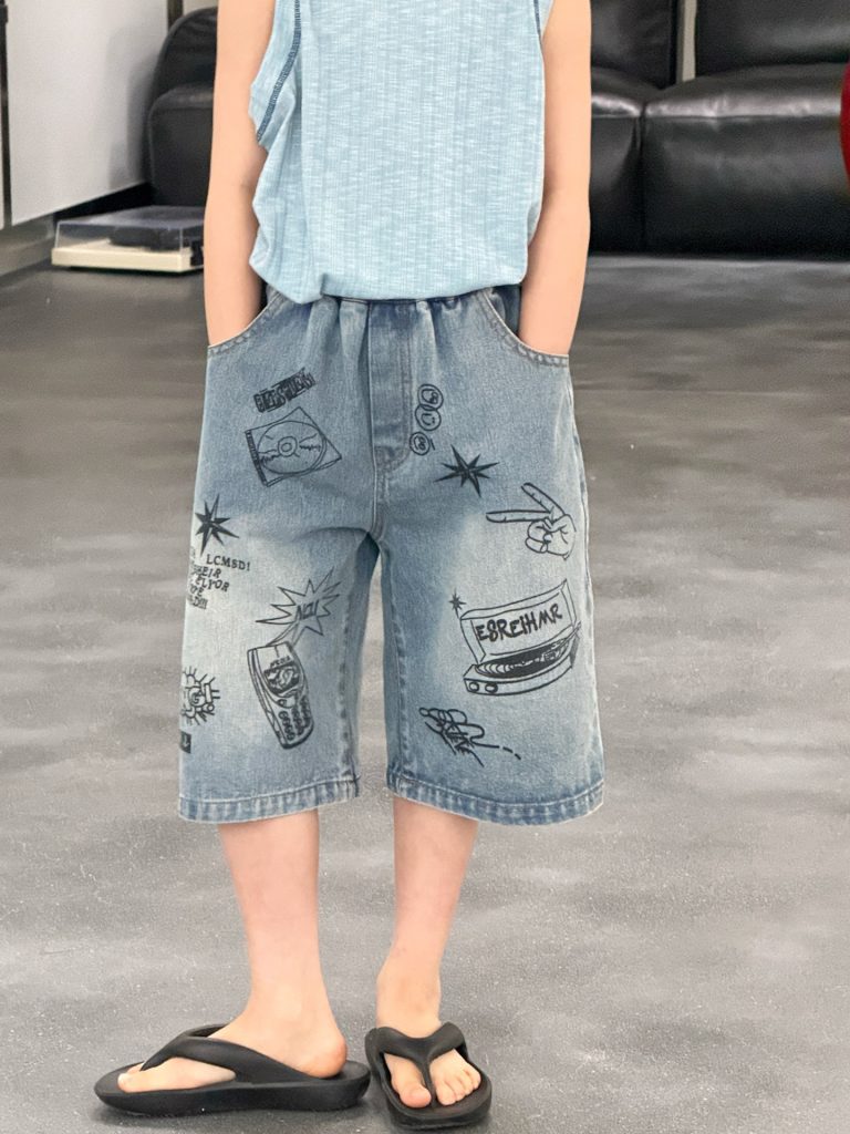 【90-160cm】ショートパンツ 男の子 プリント ジーンズ ゆったり