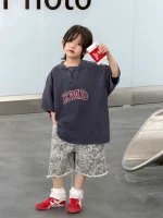 【100-150】Tシャツ 切り替え Vネック 半袖 - 画像 (5)